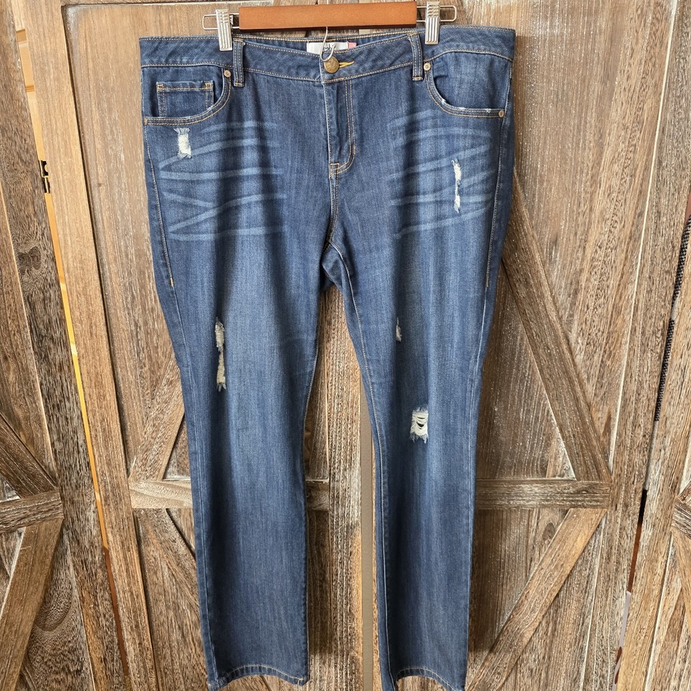 CAbi Jeans Women's Size 16 Distressed‎ 40x31 Stretch Dark Wash Slim Boyfriend